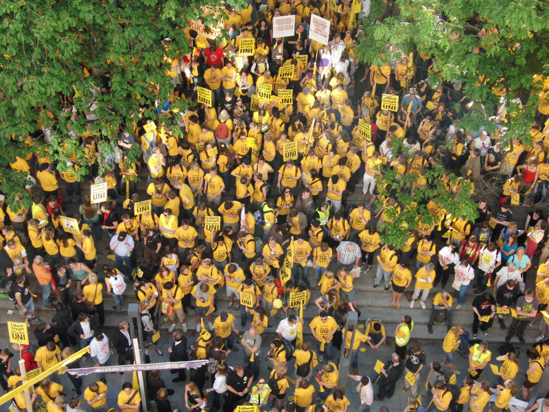 2010: Lübeck kämpft gegen CDU und FDP für seine Uni