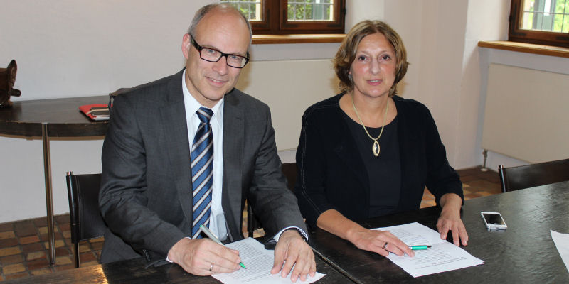Ties Rabe und Britta Ernst