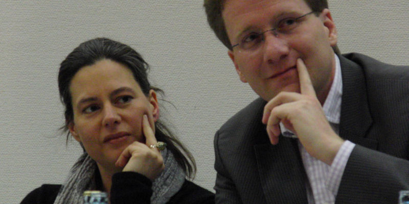 2012: Nina Scheer und Martin Habersaat bei einer Veranstaltung zur Energiepolitik in Glinde