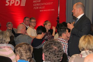 Olaf Scholz im Dialog
