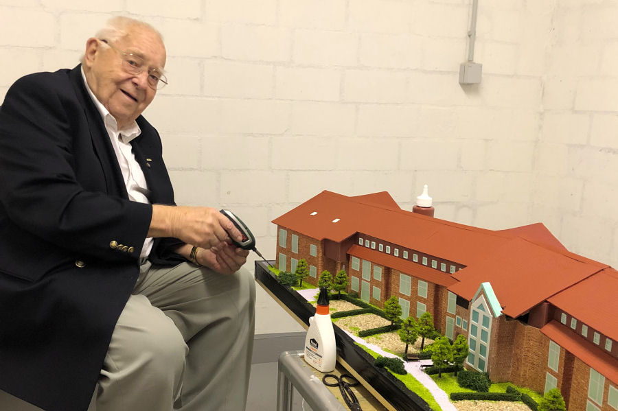 Ewald Bergeest 90